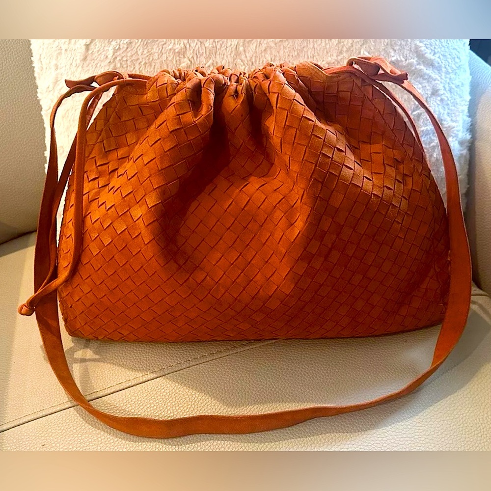 BOTTEGA VENETA Intrecciato Shoulder Bag